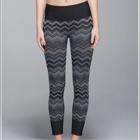 Lululemon Ebb to Street Pant - Picture 8 of 12